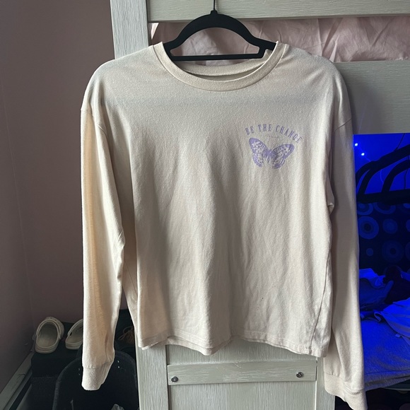 Butterfly shirt - Picture 2 of 2